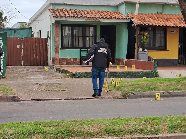 Tiroteo en plena mañana en barrio Sarubbi