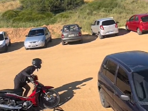 Intentaron robar moto en Parada 28 de la Mansa; Mirá video