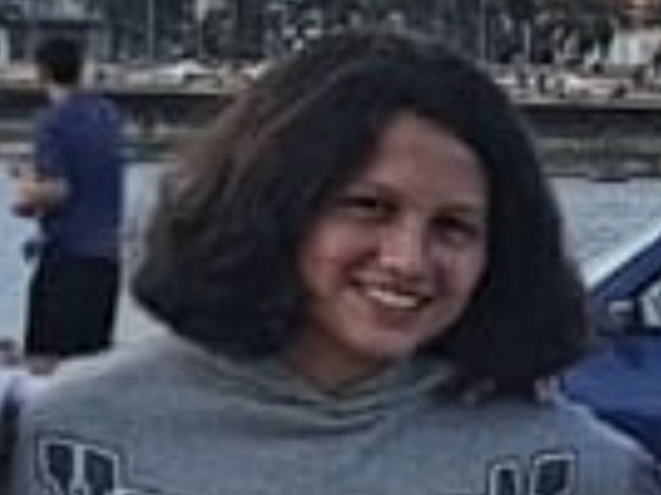 Policía solicita colaboración para ubicar a una adolescente