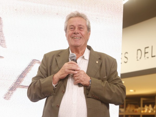 Antía en inauguración de Tienda Inglesa recordó el impacto que tuvo el incendio del Shopping y destacó la recuperación