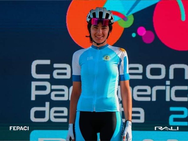 La ciclista fernandina Florencia Revetria compitió en el Panamericano de Panamá
