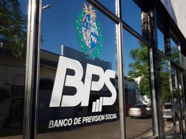 BPS entrega canastas de fin de año a jubilados y pensionistas