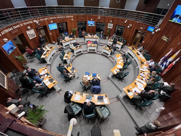 Naufragó intento del FA de hacer juicio político a expresidente de la junta