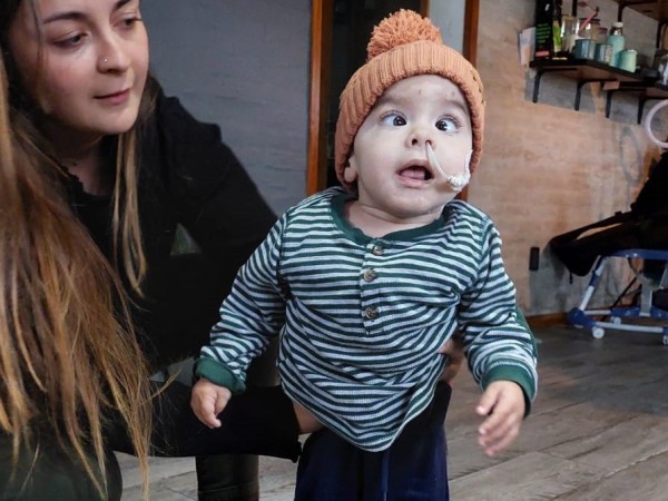 La historia de Lorenzo, un bebé de 19 meses que necesita la colaboración de todos
