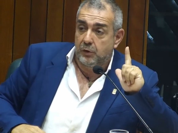Edil Infante dijo que si el FA está “apoyando la causa palestina y por ende apoyan el terrorismo que se hagan cargo”