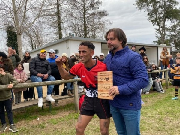 Presidente de la República asistió al partido de Rugby entre fundaciones de presos y exreclusos