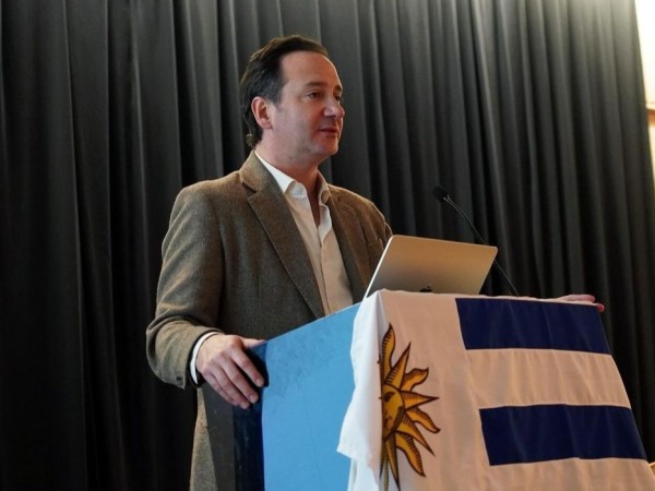 +Uruguay CERES presentó programa de formación para líderes locales en Enjoy