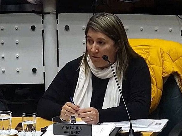 Edila del FA dijo que en Maldonado campea "la impunidad y la corrupción"; acusó al PN de hacer “destrozos” en la faja costera
