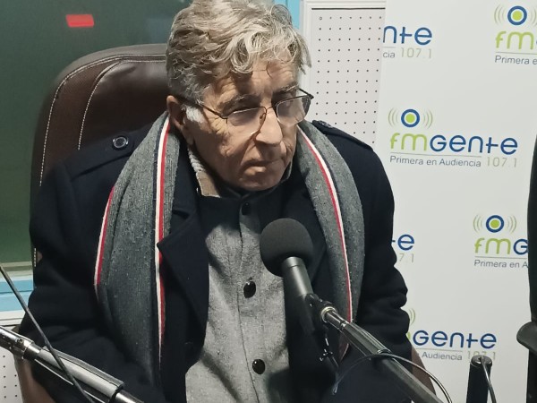 Darío Perez invitó a reflexionar porqué hay tanto dinero en campaña electoral y si todo sale del bolsillo de los candidatos