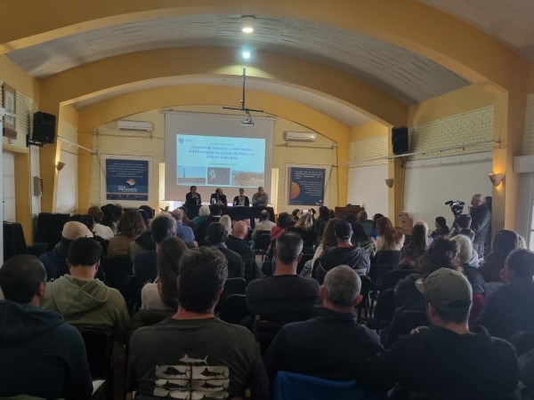 Audiencia pública por el ingreso de la Isla de Lobos al Sistema Nacional de Áreas Protegidas