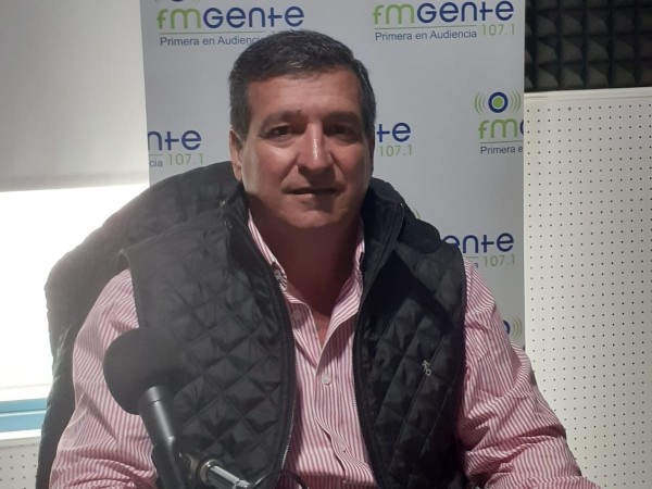Edil Estela dijo que los políticos del PN de Montevideo tienen que pelear el voto en la capital, donde pierden, y no hacer campaña en el interior