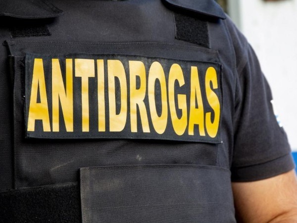 Cayó preso "dealer" que operaba en el barrio San Martín; Policía incautó varias sustancias estupefacientes