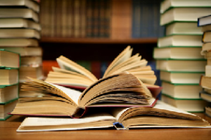 Conversaciones literarias y musicales en el CURE