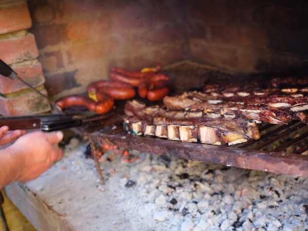 Falero apuntó contra el sindicato de la carne y reafirmó que habrá escases de asado en Nochebuena