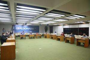 Cal: se creará una mesa multidisciplinaria para tratar el proyecto “Maldonado trabaja”
