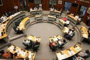 No ha lugar... el FA se quedó sin remoción de la directora de Asuntos Legales y sin llamado a sala al intendente